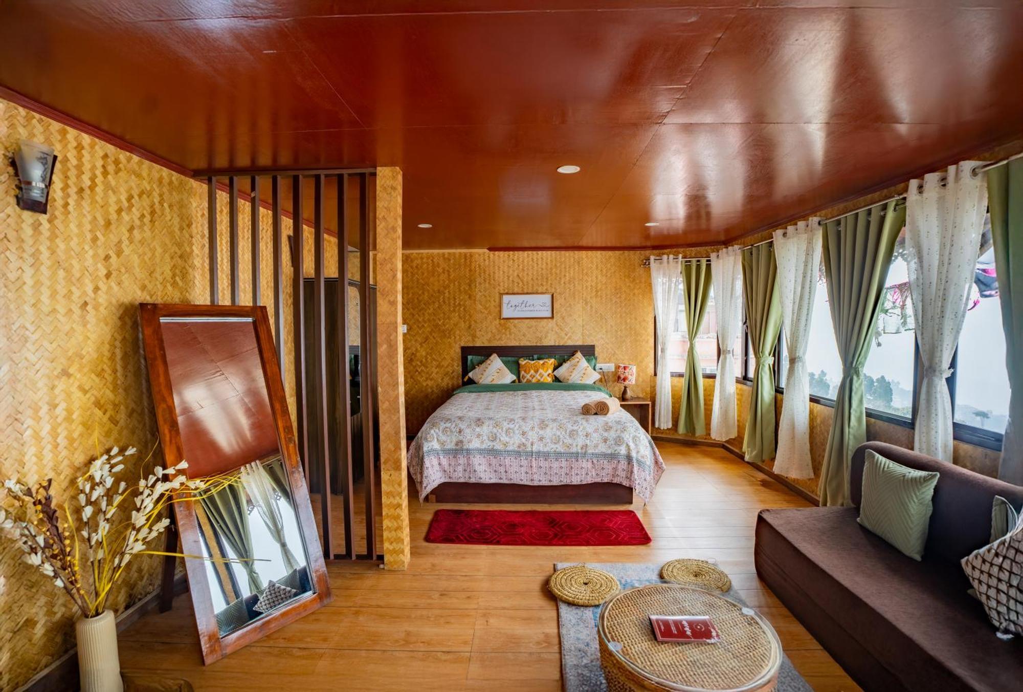 Monratino Himadrie -2 Mins Walk From Mall Road - All Rooms Have Kanchenjunga Mountain View 大吉岭 外观 照片