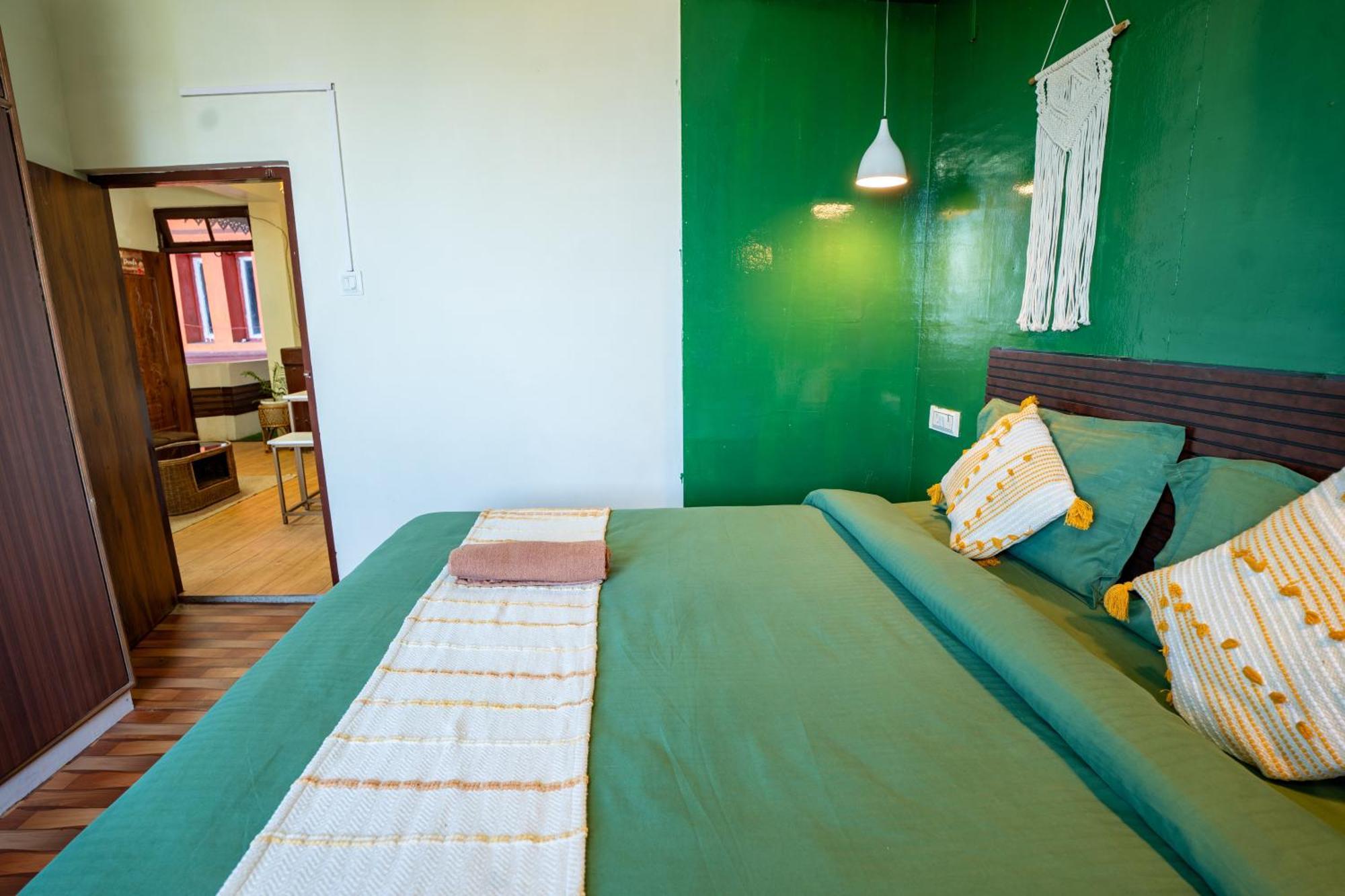 Monratino Himadrie -2 Mins Walk From Mall Road - All Rooms Have Kanchenjunga Mountain View 大吉岭 外观 照片