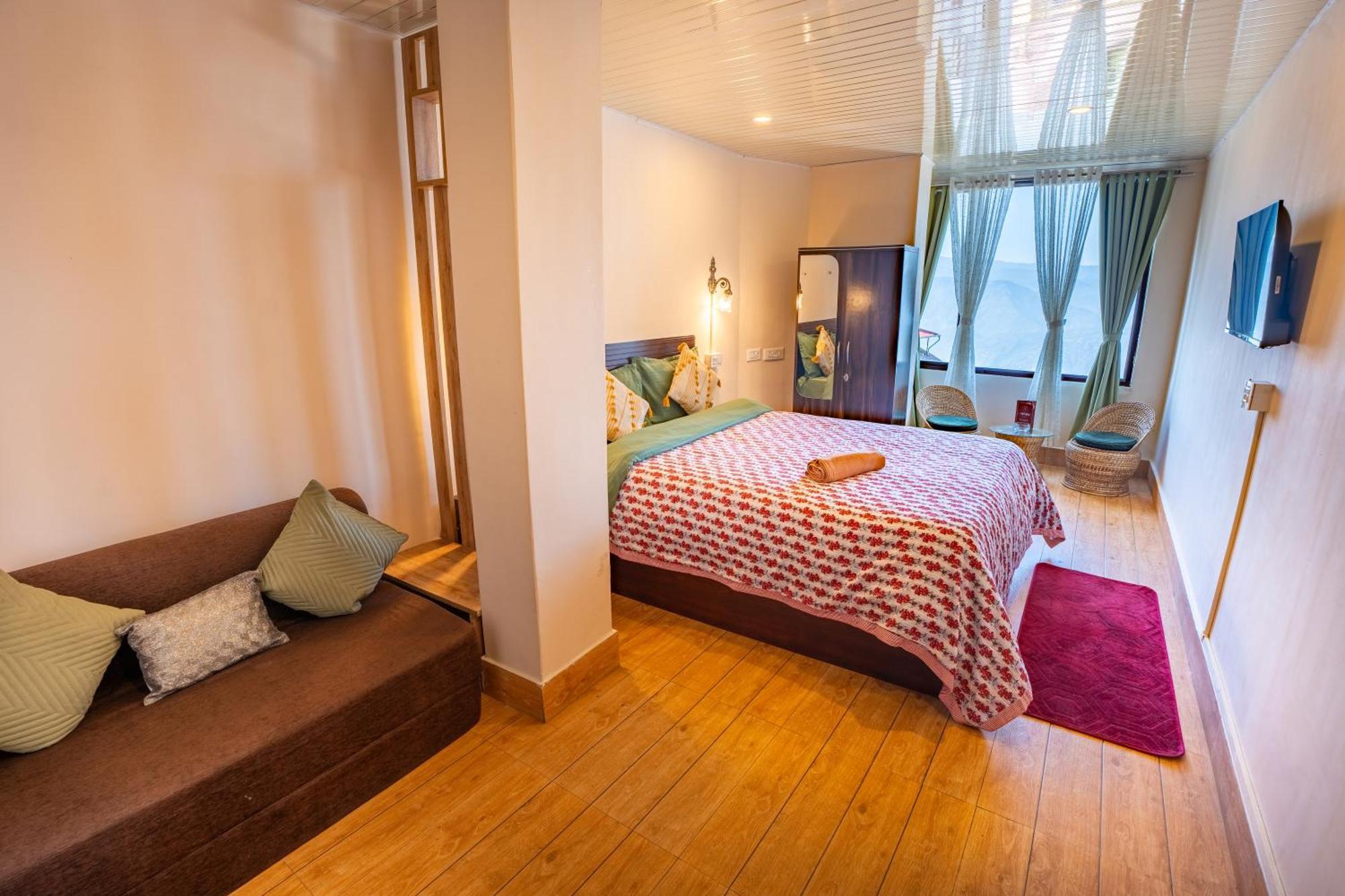 Monratino Himadrie -2 Mins Walk From Mall Road - All Rooms Have Kanchenjunga Mountain View 大吉岭 外观 照片